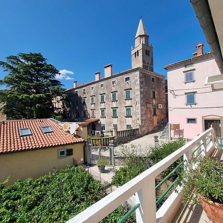 Apartment Branko With Terrace, Old Town Labin Labin  Zewnętrze zdjęcie