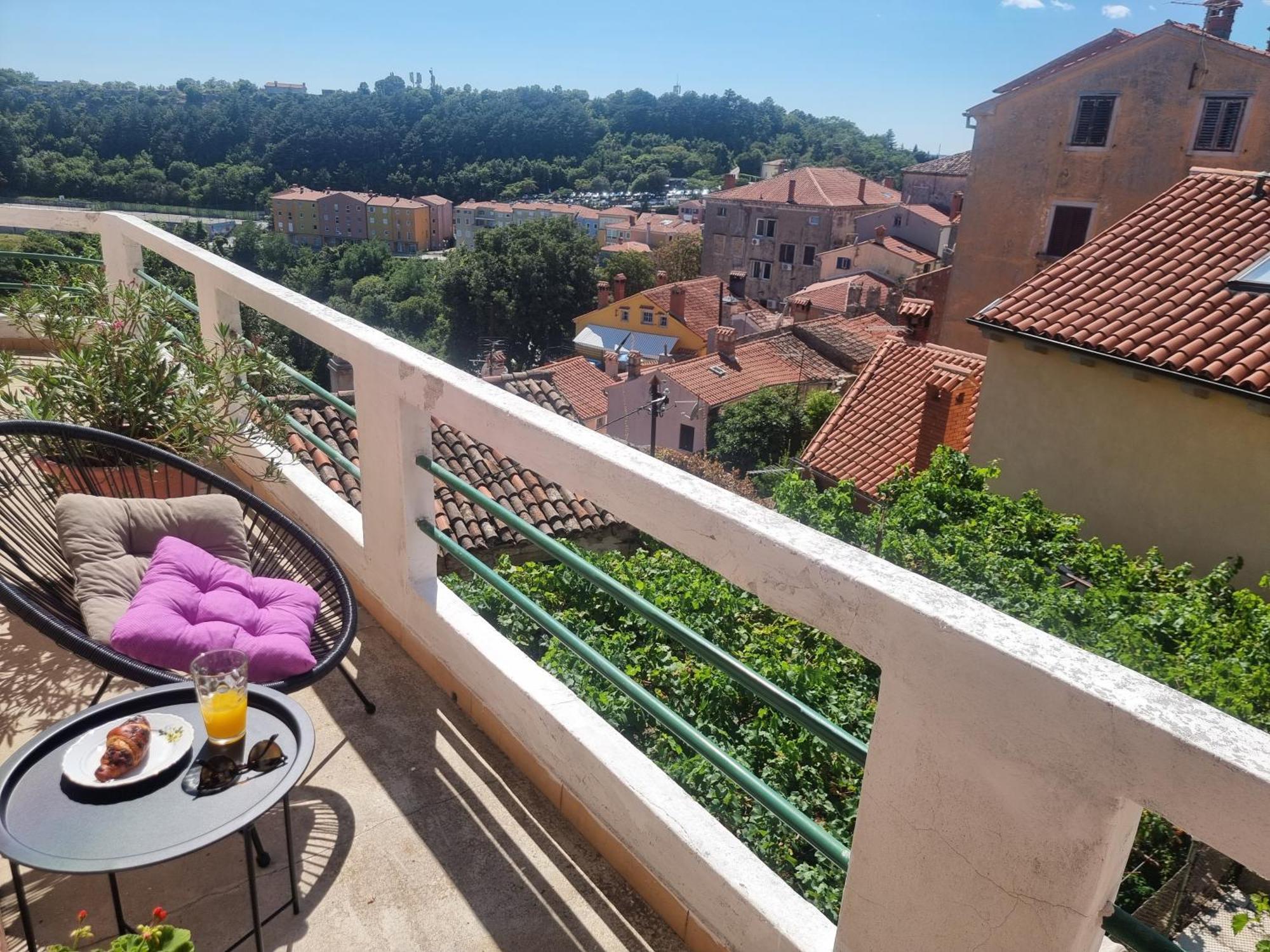 Apartment Branko With Terrace, Old Town Labin Labin  Zewnętrze zdjęcie